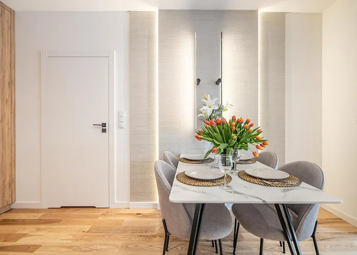 Port Popowice -darmowy Garaz I Rowery - Meldunki 24na7 - Tramwajem 15 Min Do Rynku شقة